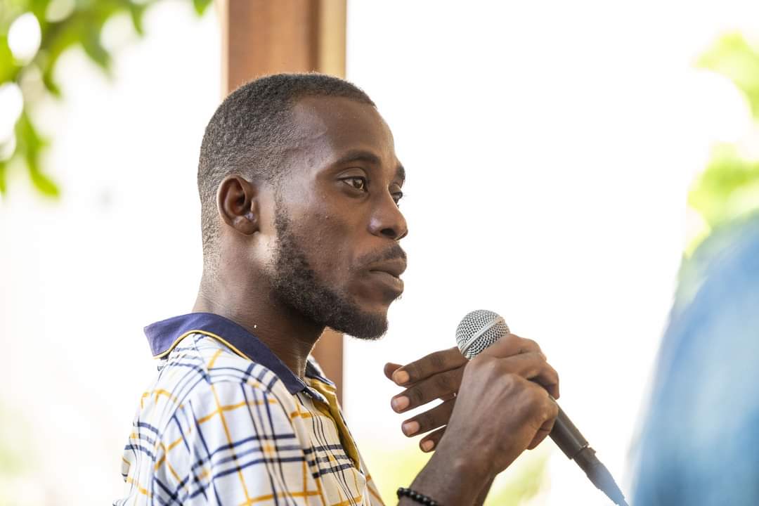 Bertho Jean Pierre Jeune:  peintre haïtien qui captive l'âme à travers ses toiles